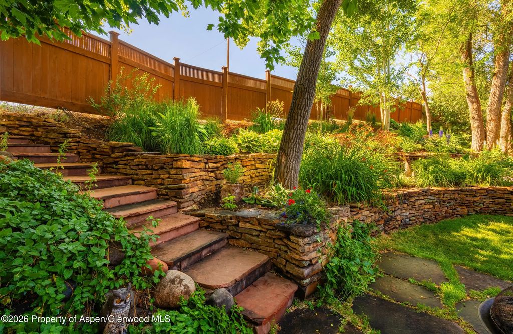 16 of 22 - 90 River Cove, Basalt, CO