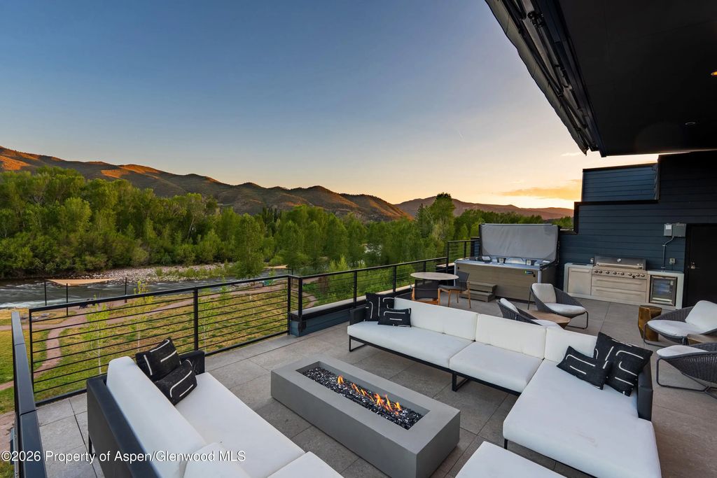 10 of 22 - 22860 Two Rivers Road Penthouse, Basalt, CO