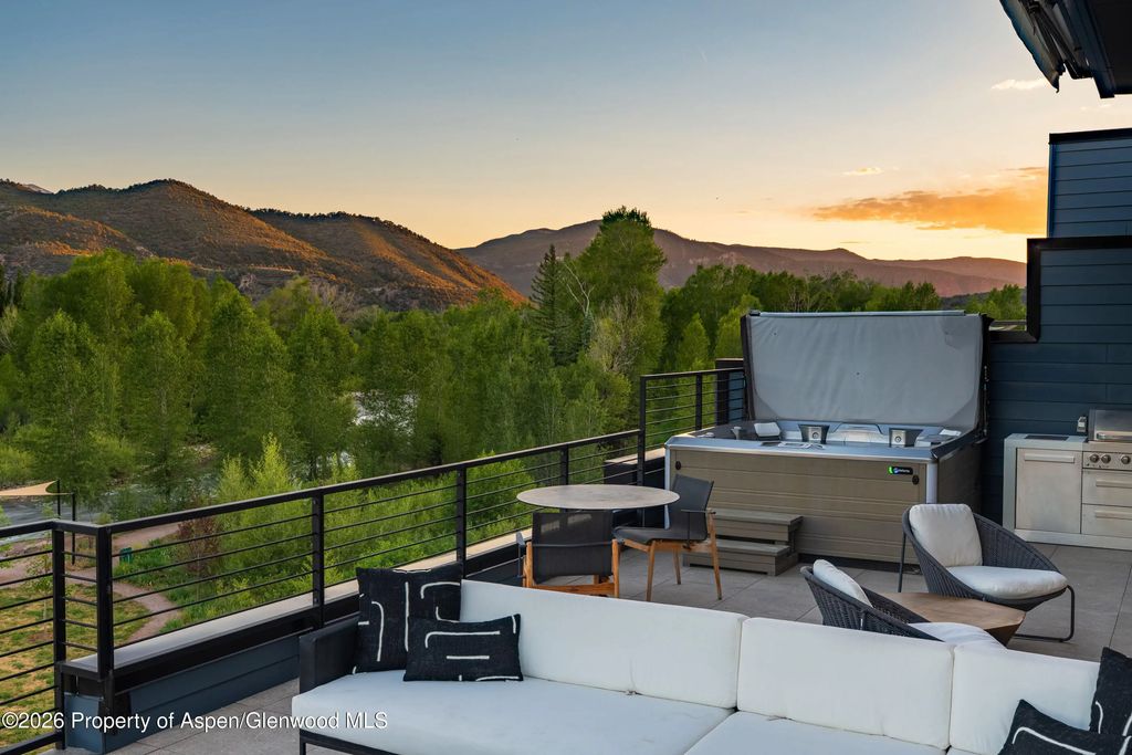 9 of 22 - 22860 Two Rivers Road Penthouse, Basalt, CO