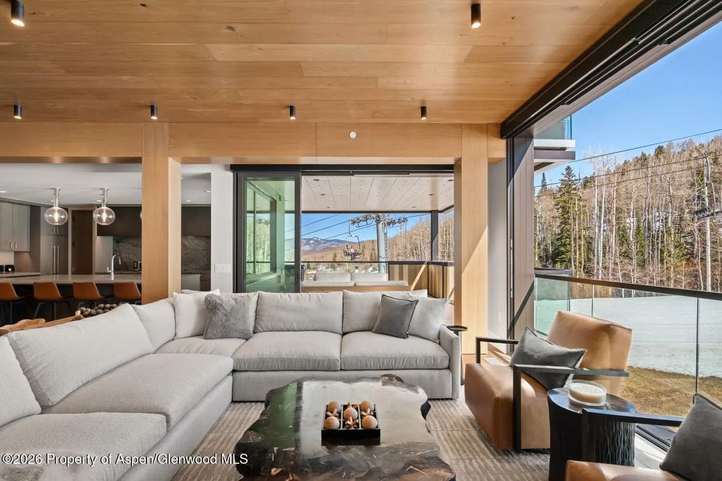 180 Wood Road 402, Snowmass Village