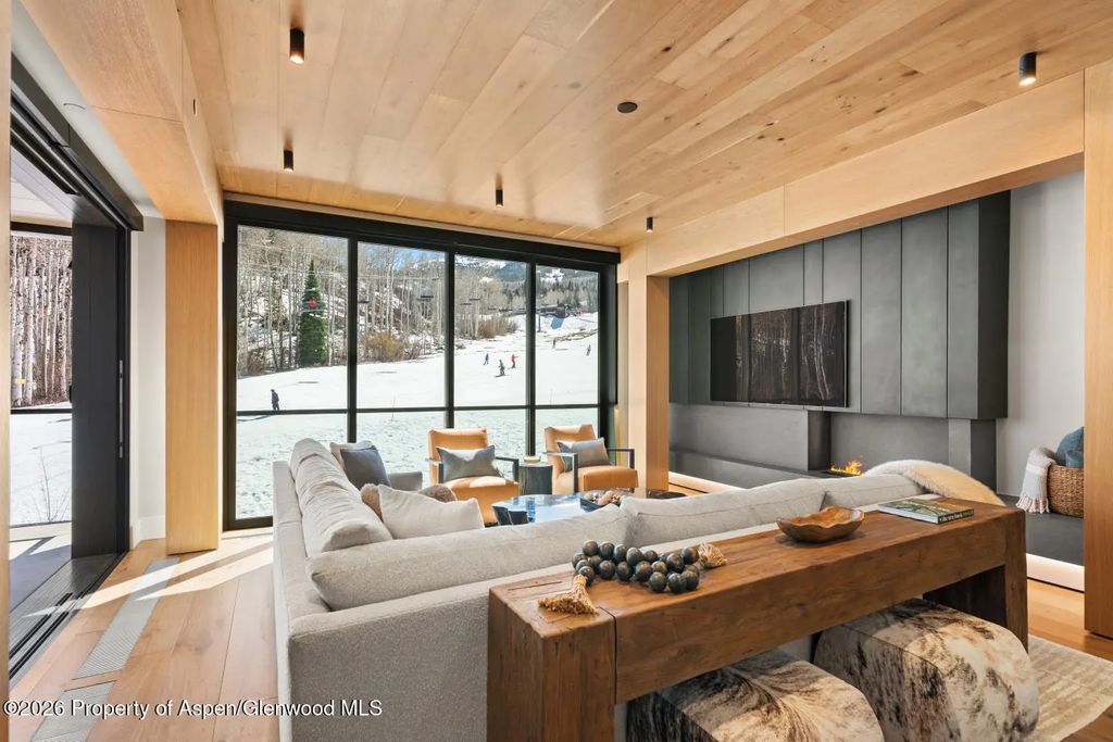 35 of 69 - 180 Wood Road 402, Snowmass Village, CO