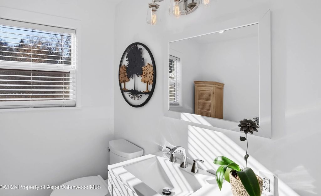 23 of 51 - 716 Minter Avenue, Glenwood Springs, CO