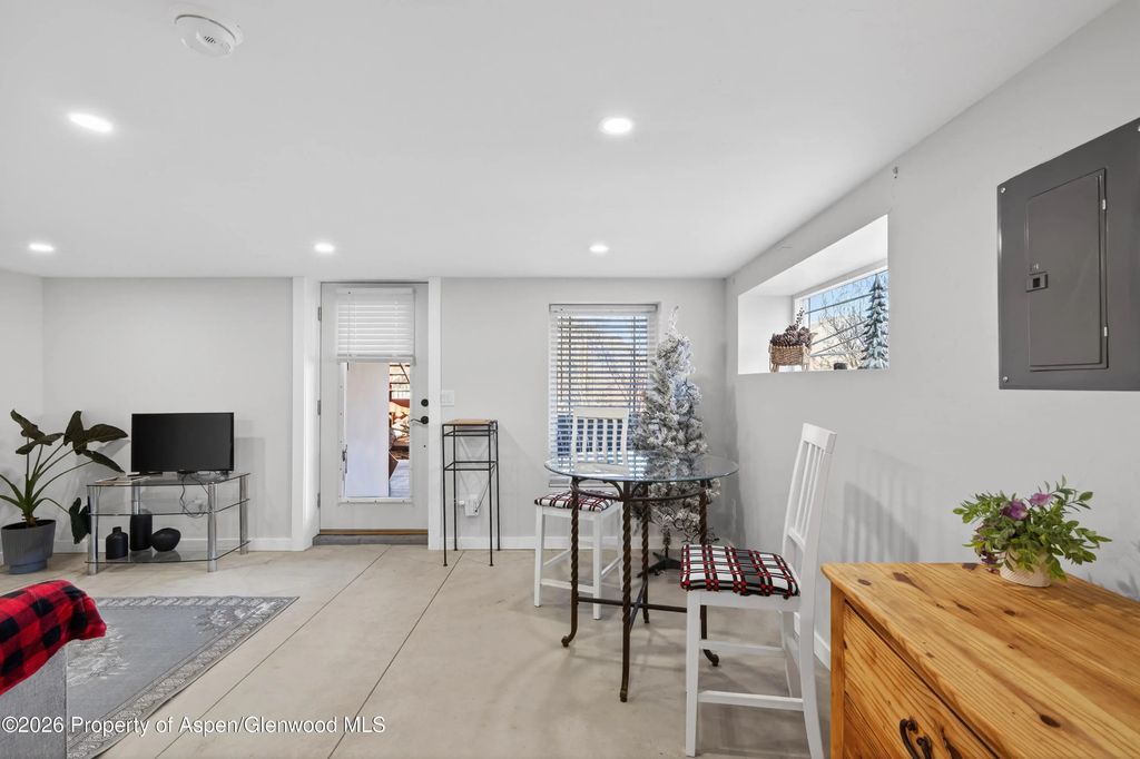 38 of 51 - 716 Minter Avenue, Glenwood Springs, CO