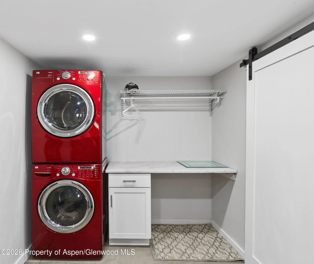 48 of 51 - 716 Minter Avenue, Glenwood Springs, CO