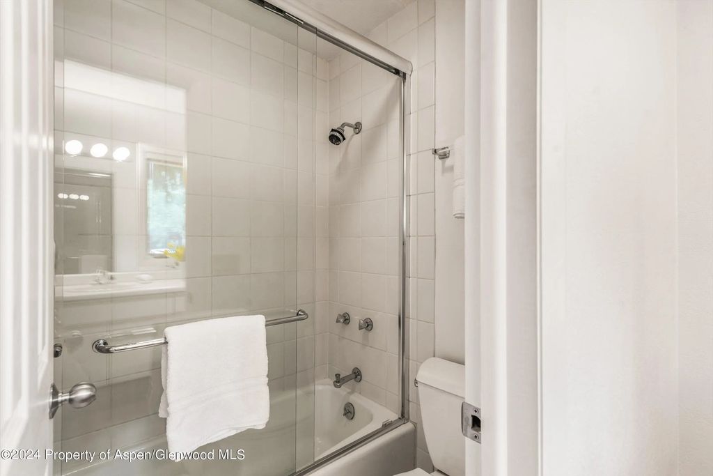 30 of 41 - 1275 Snowbunny Lane 2, Aspen, CO