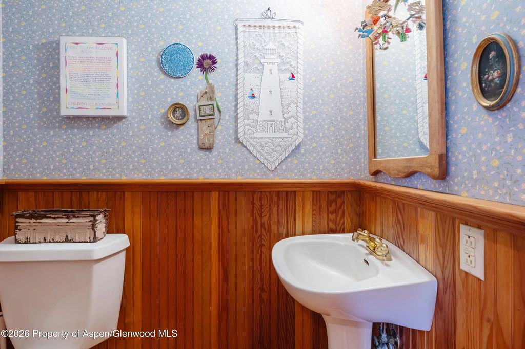 15 of 74 - 422 Sopris Creek Road, Basalt, CO