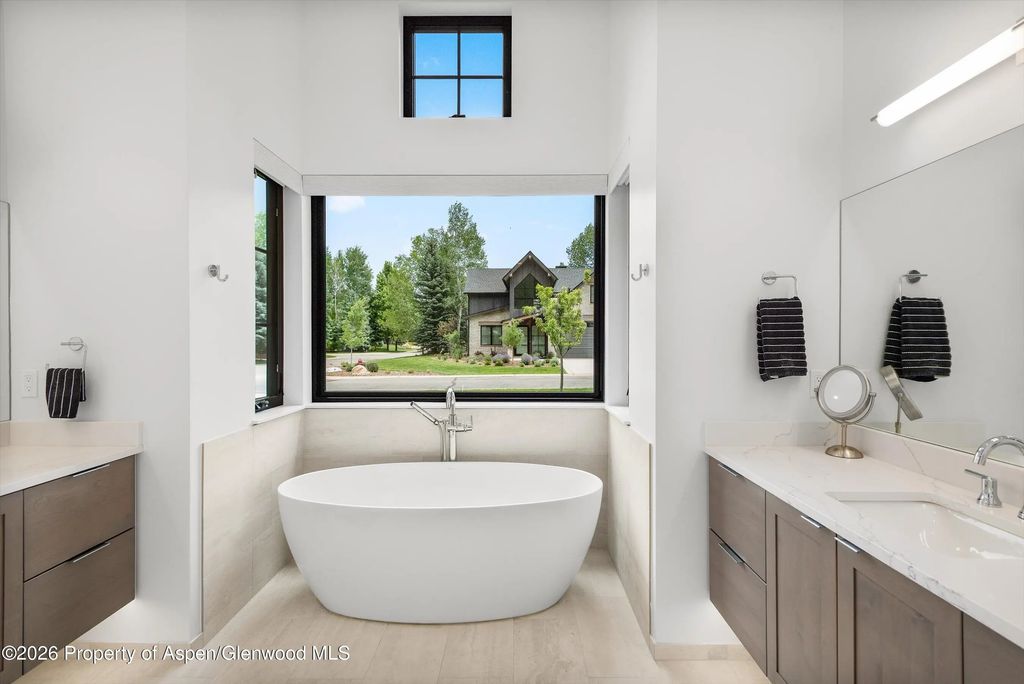 25 of 43 - 303 Golden Bear Drive, Carbondale, CO