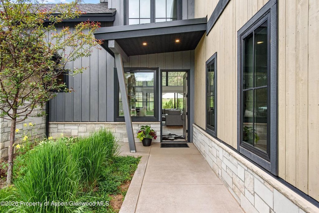 5 of 43 - 303 Golden Bear Drive, Carbondale, CO