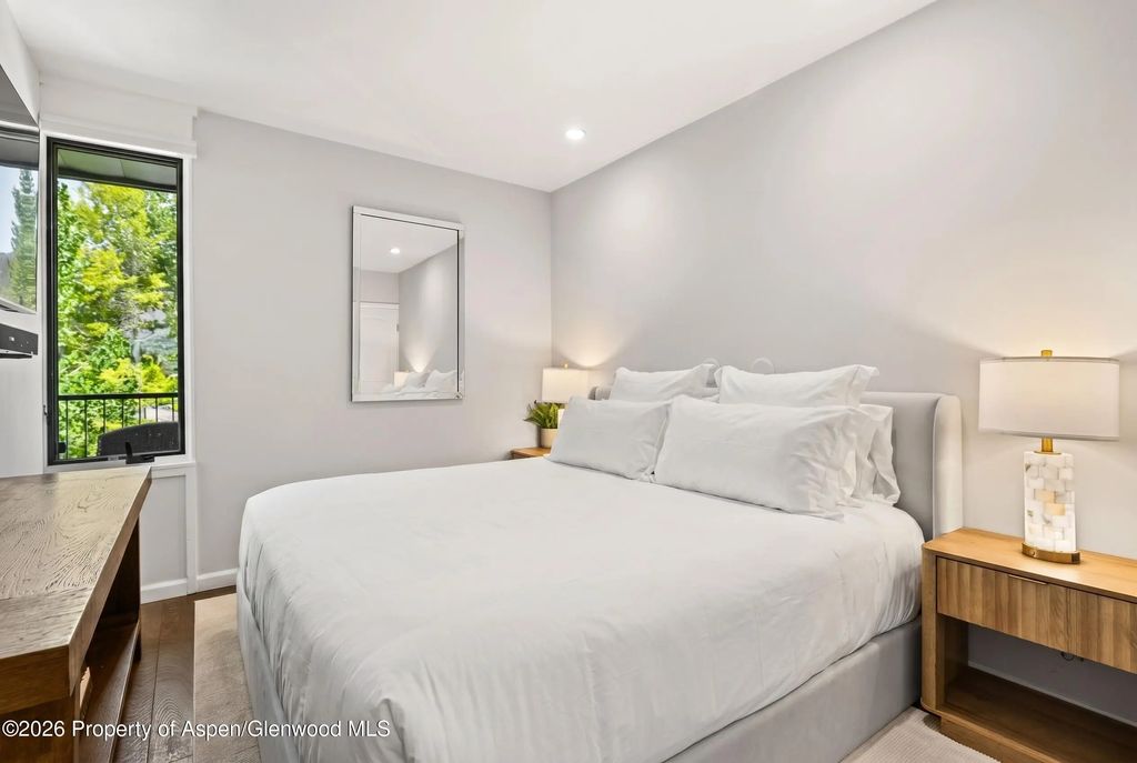9 of 14 - 800 S Mill Street 6a, Aspen, CO