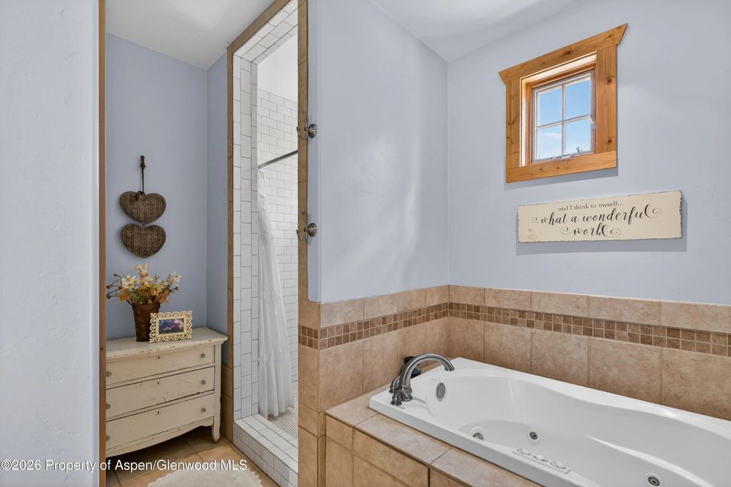 18 of 50 - 82 Haystack Road, Glenwood Springs, CO