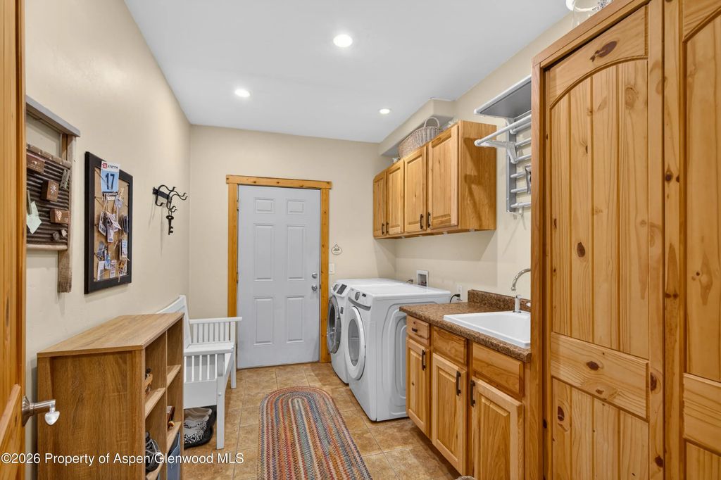 21 of 50 - 82 Haystack Road, Glenwood Springs, CO