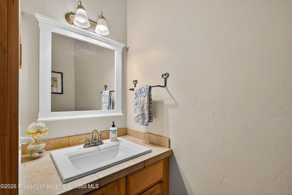 22 of 50 - 82 Haystack Road, Glenwood Springs, CO