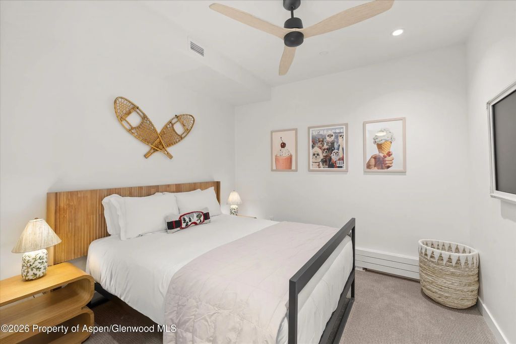10 of 16 - 119 Wood Road 507, Snowmass Village, CO