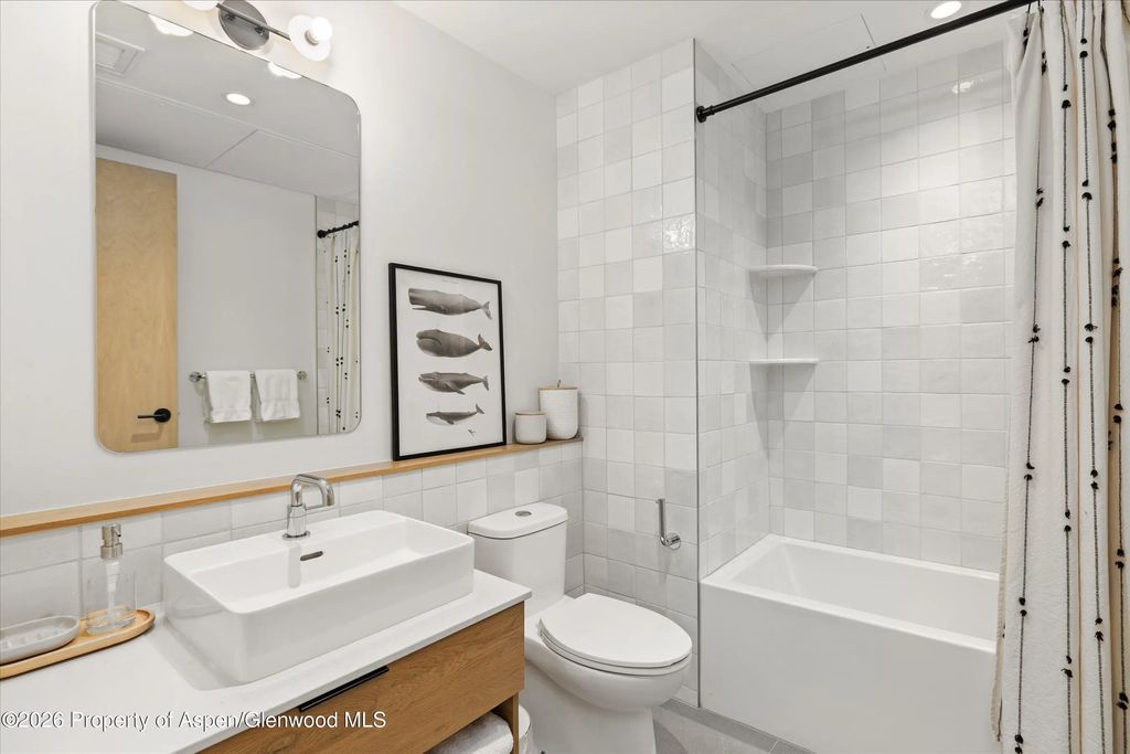 11 of 16 - 119 Wood Road 507, Snowmass Village, CO
