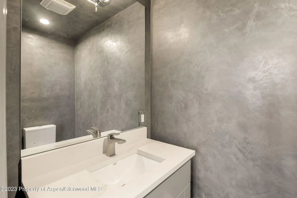 12 of 37 - 1036 Red Mountain Road, Aspen, CO