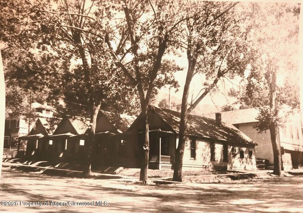 5 of 23 - 908 & 910 Blake Avenue, Glenwood Springs, CO