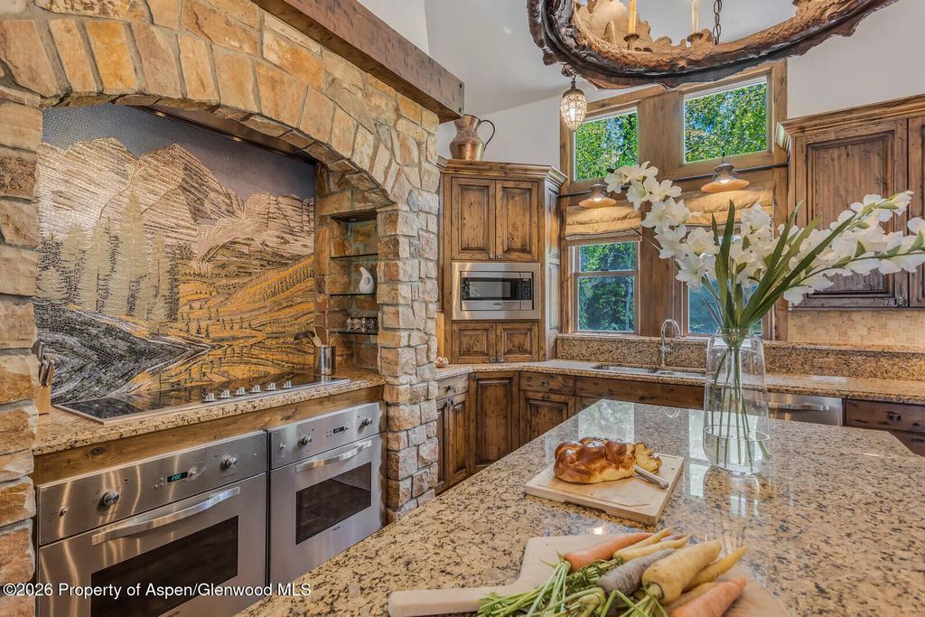 22 of 79 - 425 Wood Road 15 & 16, Snowmass Village, CO
