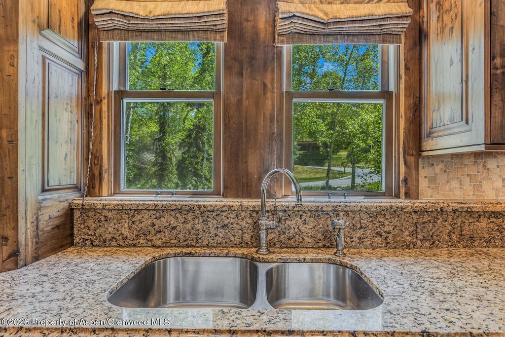 29 of 79 - 425 Wood Road 15 & 16, Snowmass Village, CO