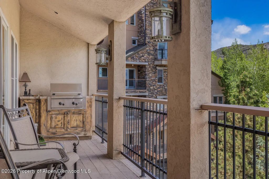 47 of 79 - 425 Wood Road 15 & 16, Snowmass Village, CO