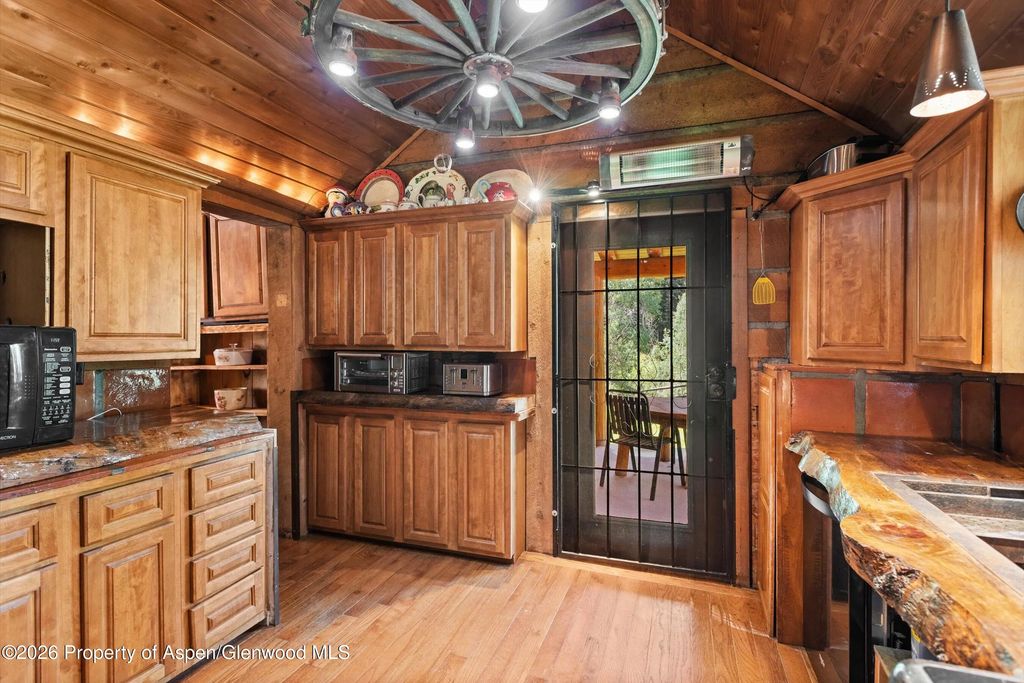 7 of 32 - 5980 Snowmass Creek Road, Snowmass, CO