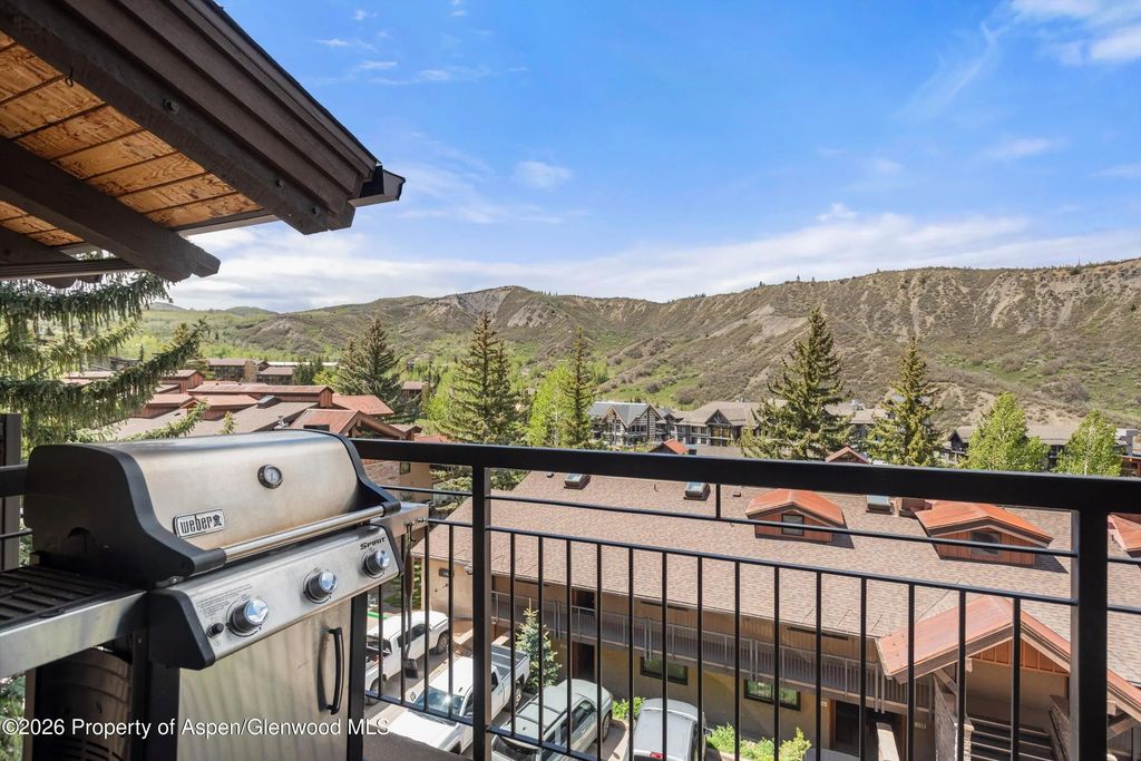 5 of 30 - 400 Wood Road E-2209, Snowmass Village, CO