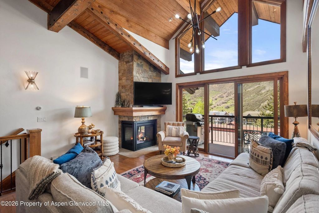 6 of 30 - 400 Wood Road E-2209, Snowmass Village, CO