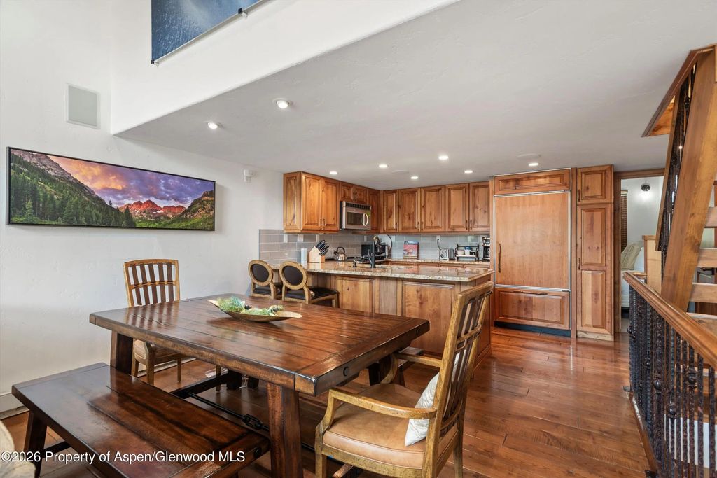 9 of 30 - 400 Wood Road E-2209, Snowmass Village, CO