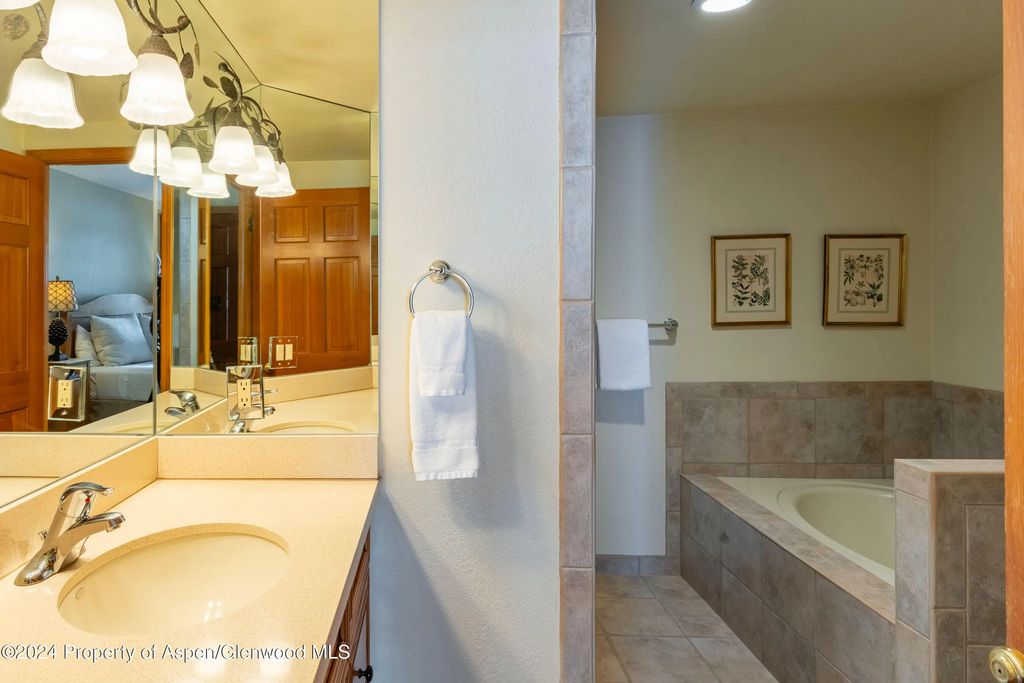 12 of 29 - 476 Wood Road #41, Snowmass Village, CO
