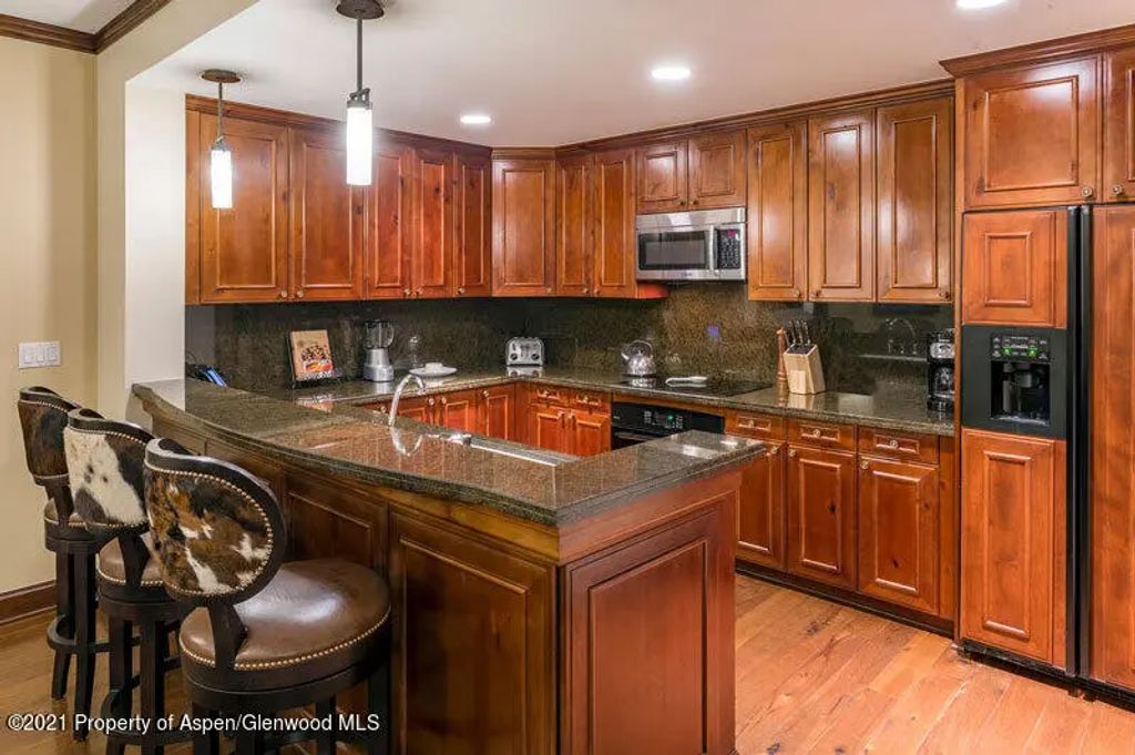 10 of 31 - 0197 Prospector Road Unit 2310 Summer Interest #7, Aspen, CO