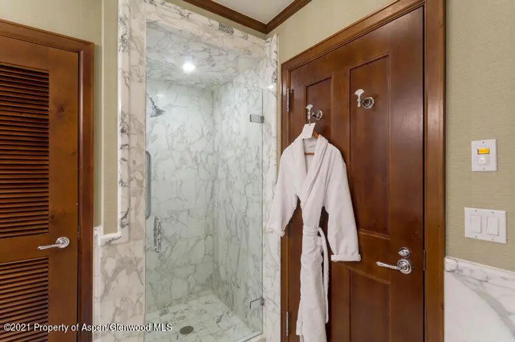 15 of 31 - 0197 Prospector Road Unit 2310 Summer Interest #7, Aspen, CO