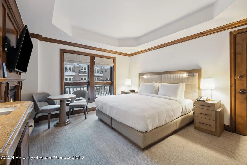 11 of 21 - 415 E Dean St., Unit 10, Wks 32 & 33, Aspen, CO