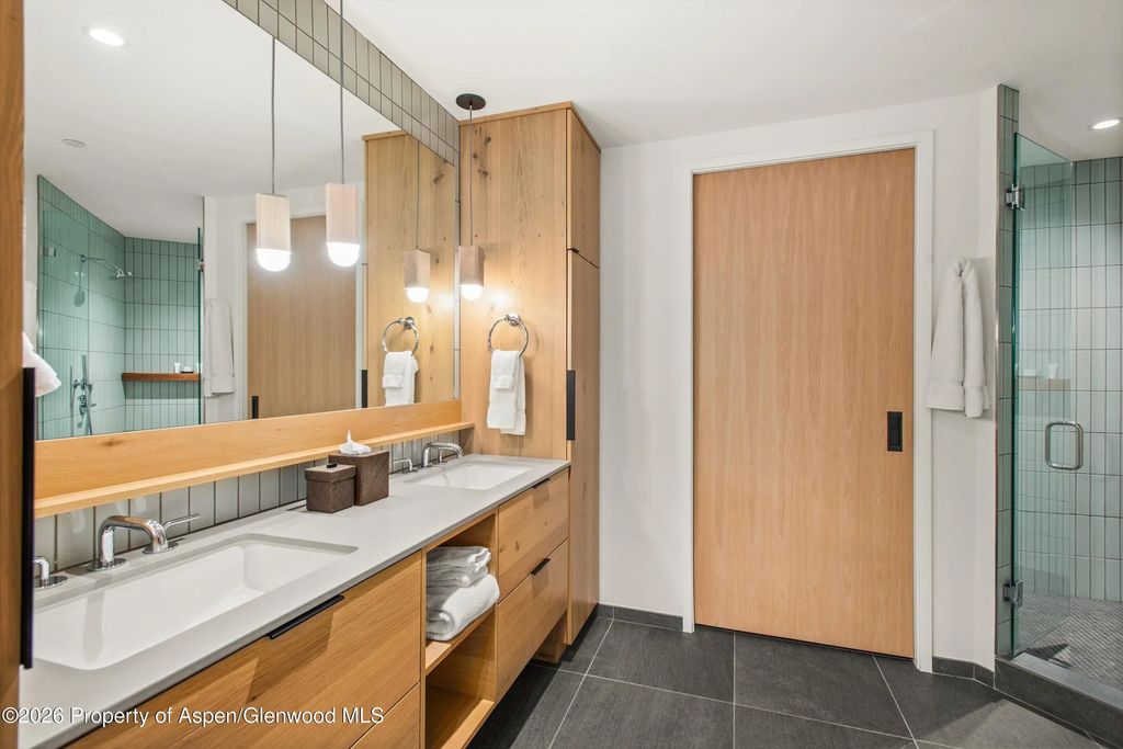 14 of 26 - 119 Wood Road 407, Snowmass Village, CO