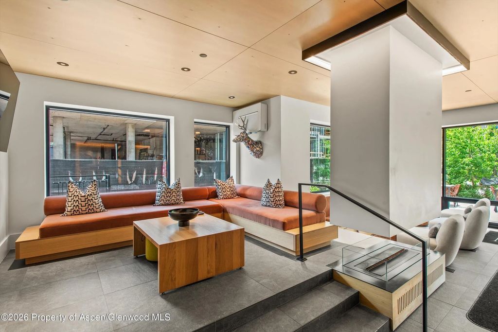 20 of 26 - 119 Wood Road 407, Snowmass Village, CO