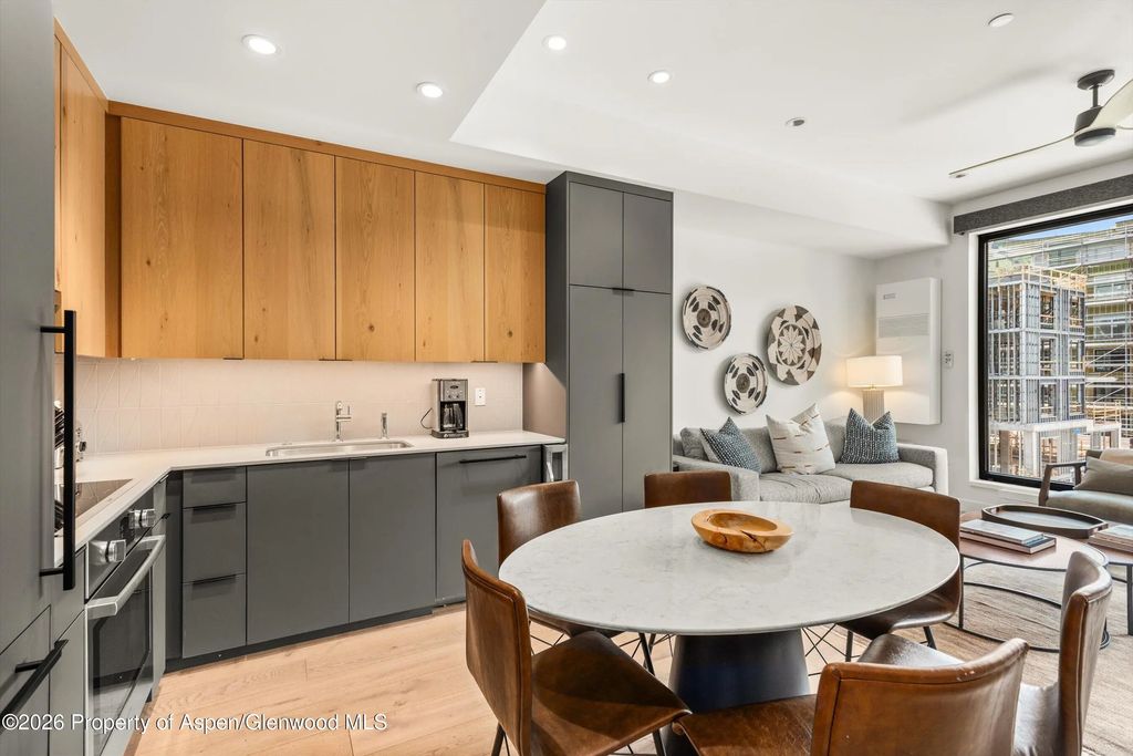 7 of 26 - 119 Wood Road 407, Snowmass Village, CO