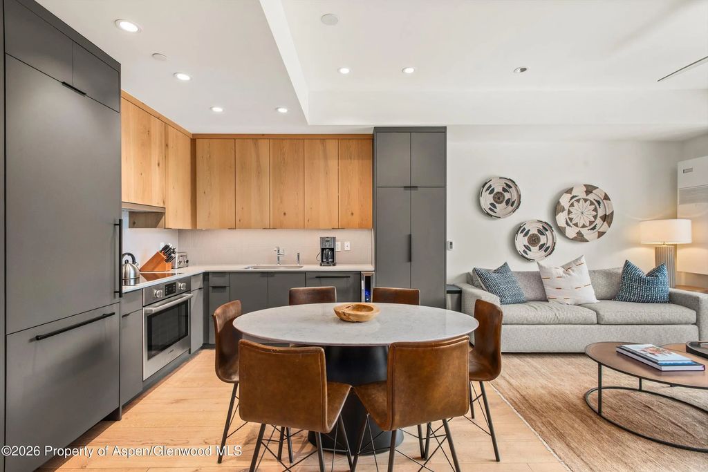 8 of 26 - 119 Wood Road 407, Snowmass Village, CO