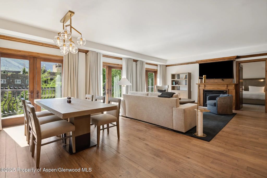 8 of 29 - 415 E Dean St., Unit 49 Week 33, Aspen, CO