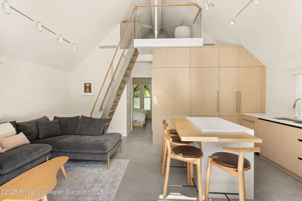 24 of 44 - 211 W Main Street, Aspen, CO
