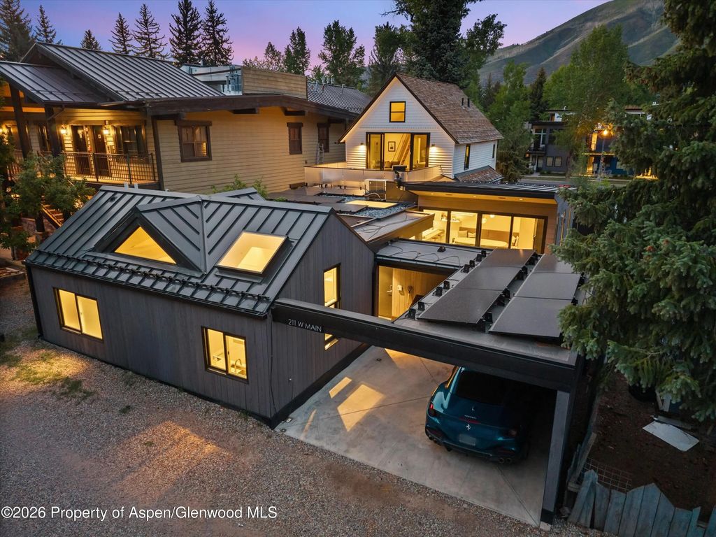 4 of 49 - 211 W Main Street, Aspen, CO