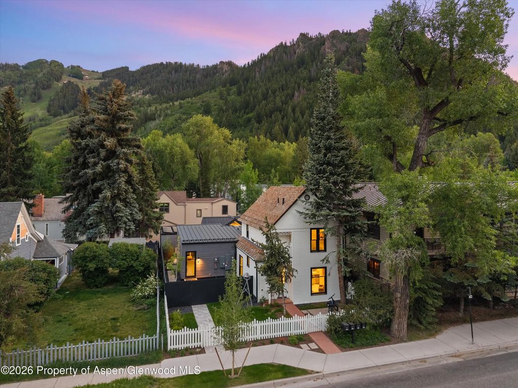 47 of 49 - 211 W Main Street, Aspen, CO