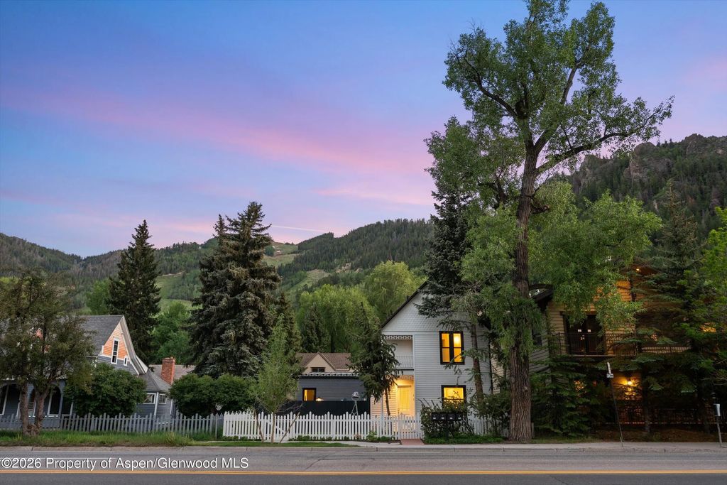 48 of 49 - 211 W Main Street, Aspen, CO