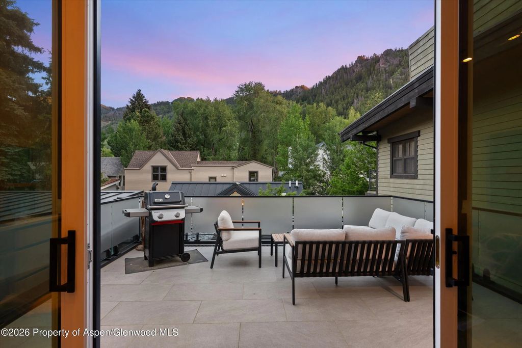 5 of 49 - 211 W Main Street, Aspen, CO