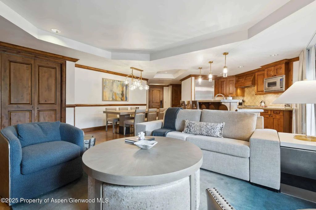 4 of 35 - 415 E Dean St., Unit 38, Week 33, Aspen, CO