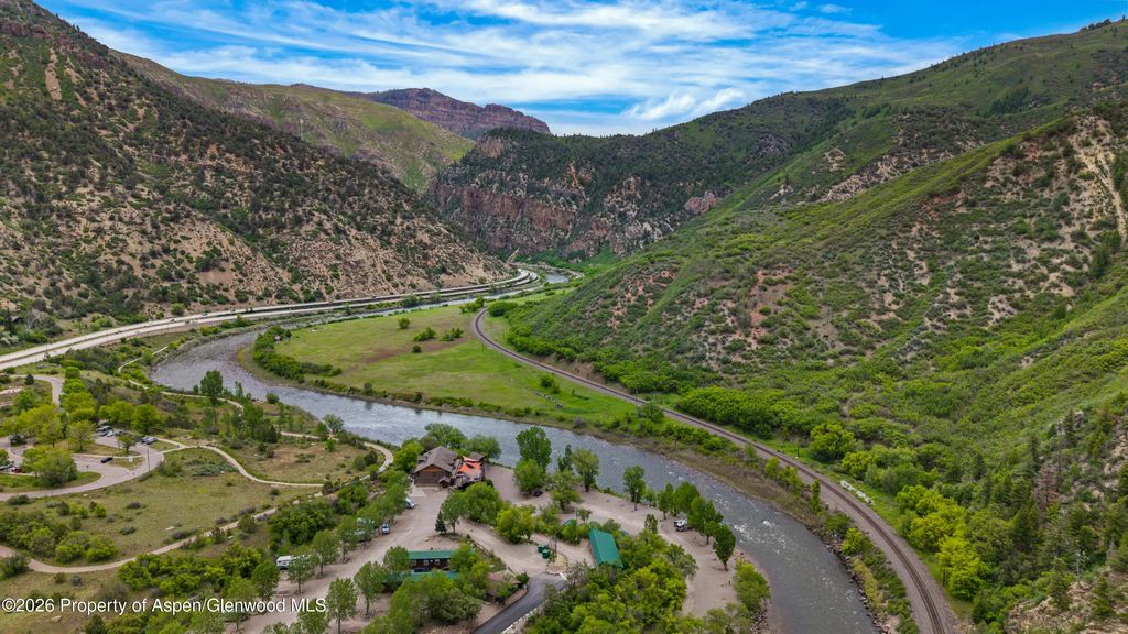 6 of 18 - 1312 County Road 129, Glenwood Springs, CO