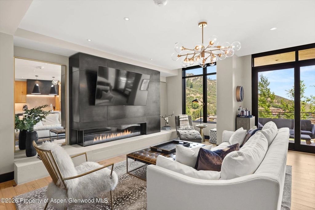 77 Wood Road 303, Snowmass Village