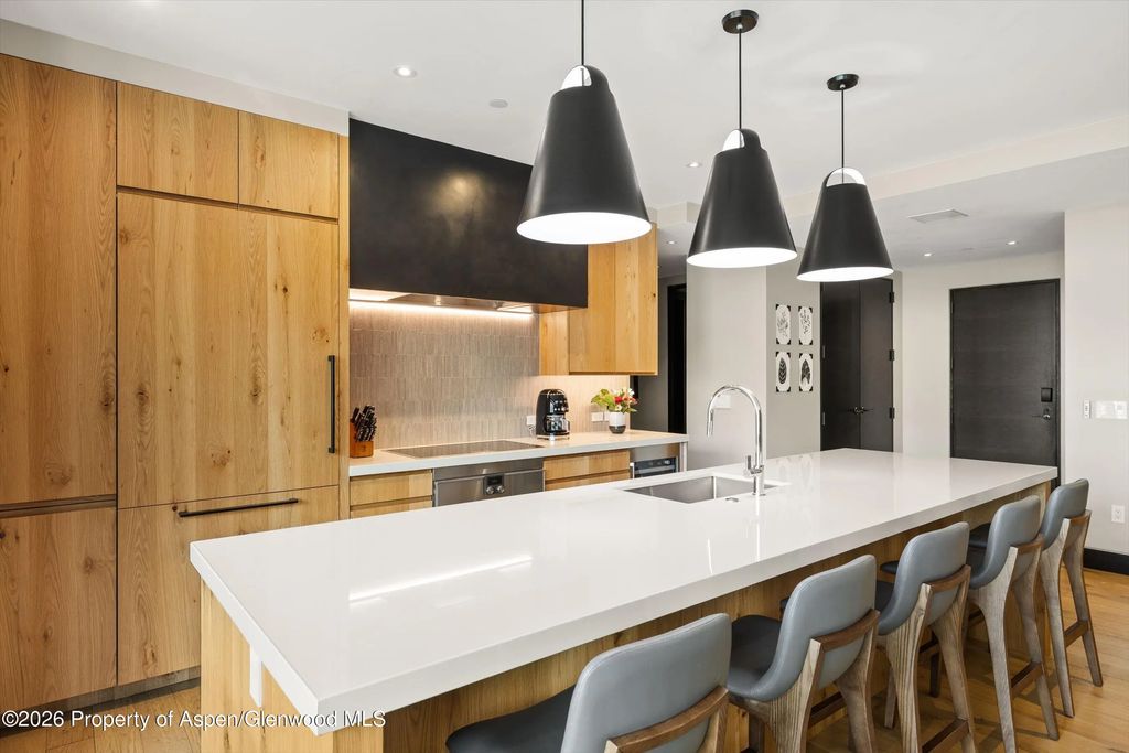 9 of 43 - 77 Wood Road 303, Snowmass Village, CO