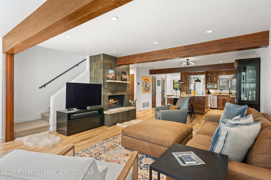 10 of 24 - 100 N 8th Street 19, Aspen, CO