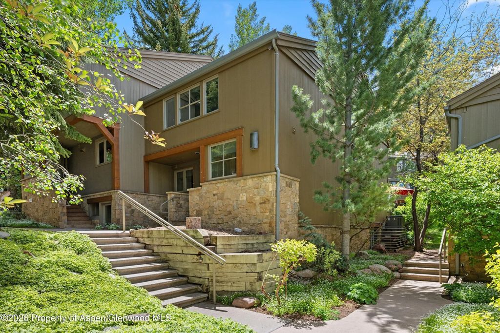 23 of 24 - 100 N 8th Street 19, Aspen, CO