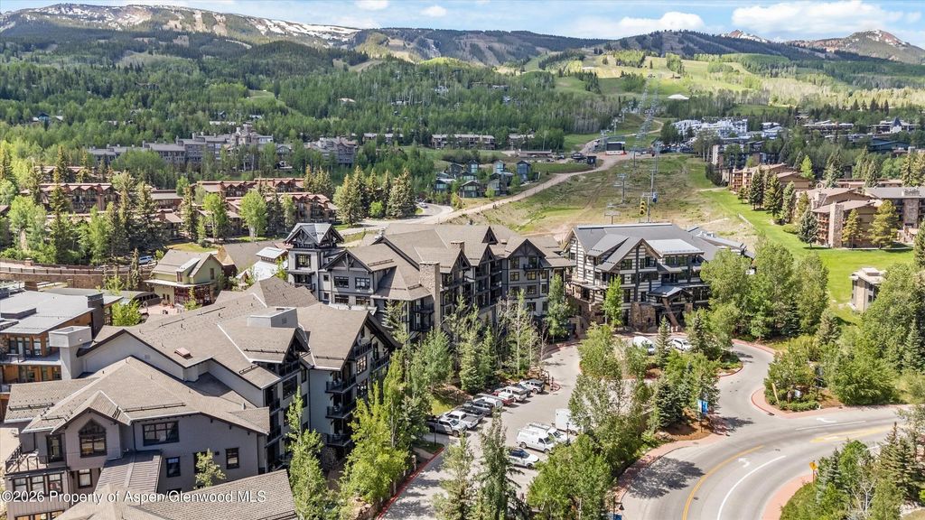 31 of 35 - 90 Carriage Way 3317, Snowmass Village, CO