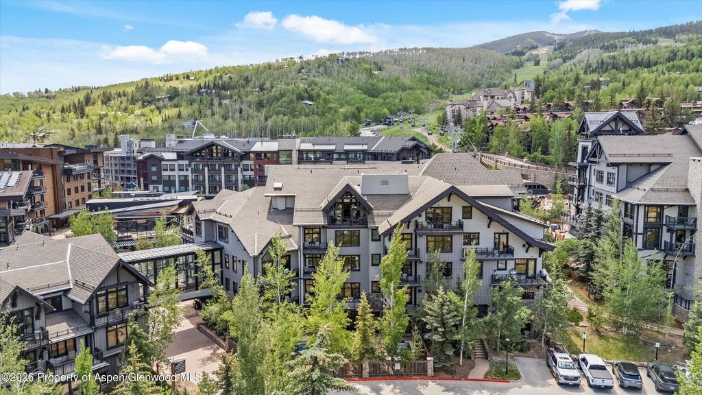 34 of 35 - 90 Carriage Way 3317, Snowmass Village, CO