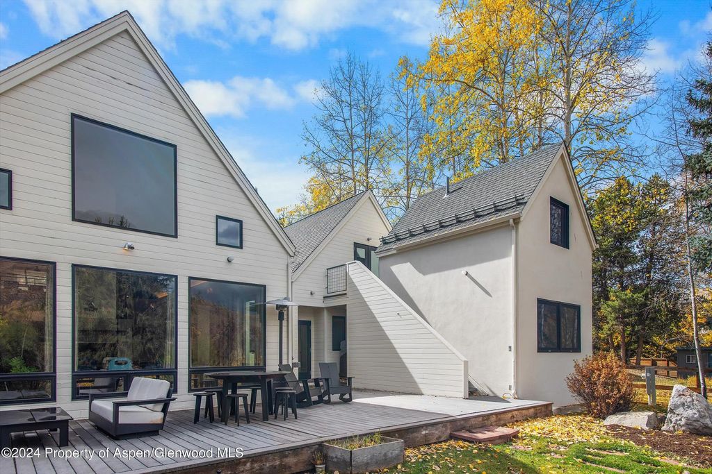 39 of 65 - 1270 Mountain View Drive, Aspen, CO